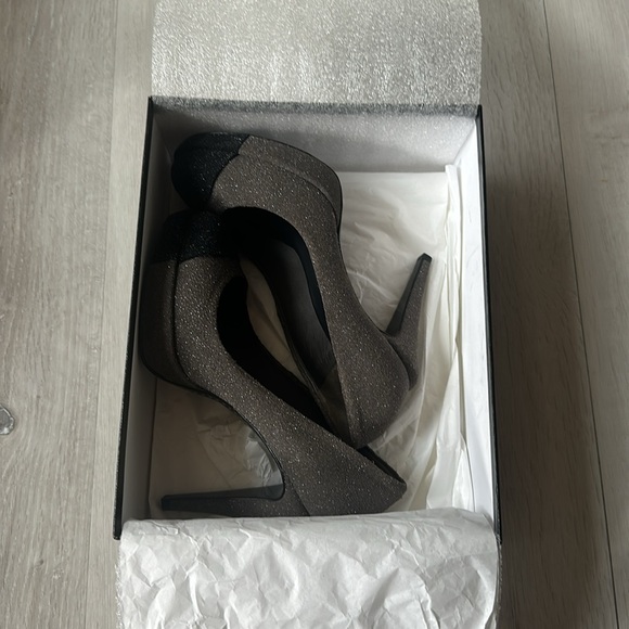 Chanel Escarpins glitter heels Pumps Brown size 7.5 NWT in box - Picture 6 of 10